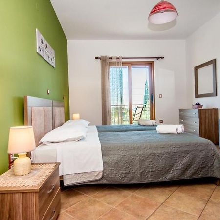 Villa Irida Afrato Bagian luar foto