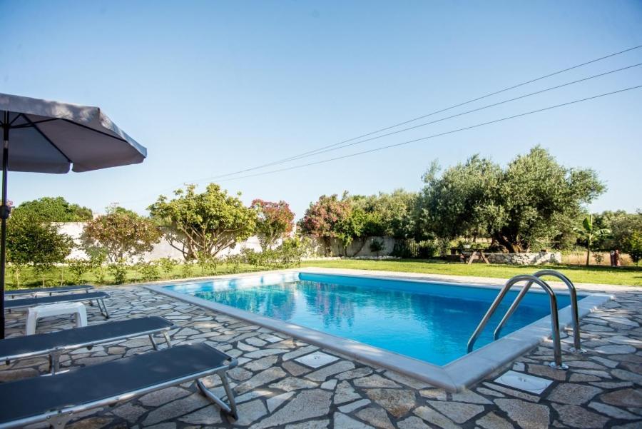 Villa Irida Afrato Bagian luar foto