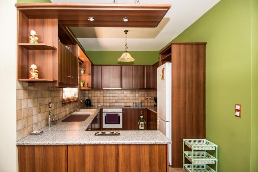 Villa Irida Afrato Bagian luar foto